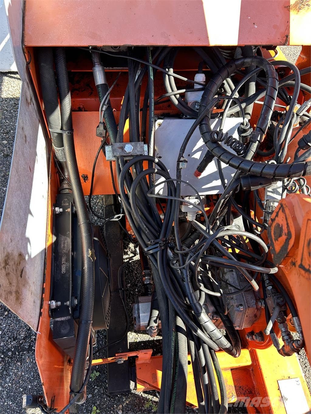 Agrimaster GOLDEN SHARK 700 ZP ARMKLIPPAR جزازات وأغطية المراعي