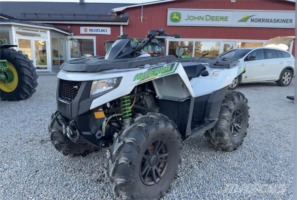 Arctic Cat 700 XT EPS ATV-d