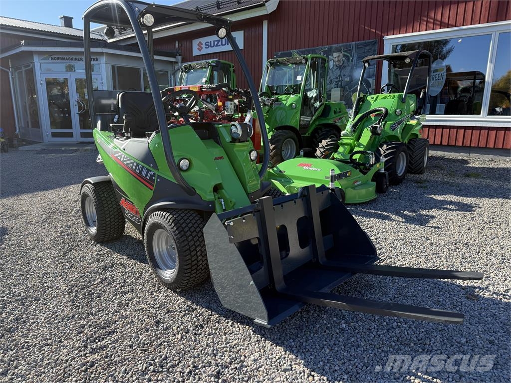 Avant 223 Skid steer mini utovarivači