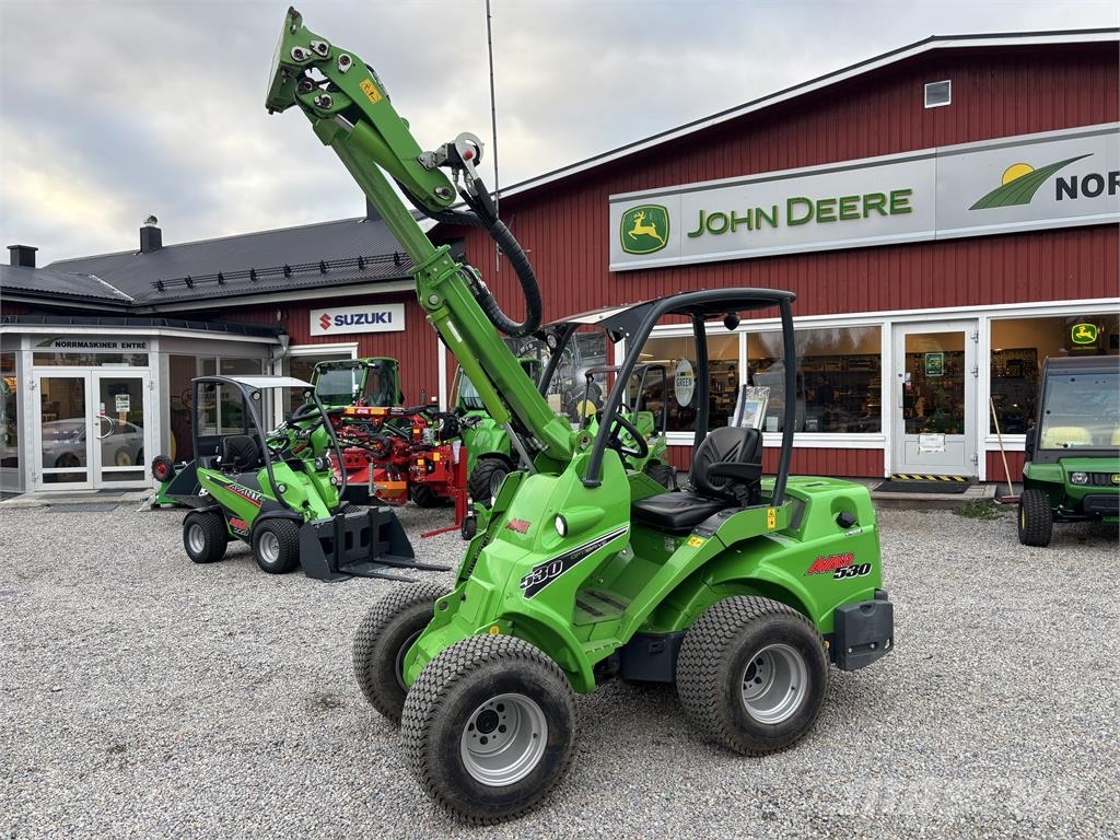 Avant 530 Kompaktlastare Skid steer mini utovarivači
