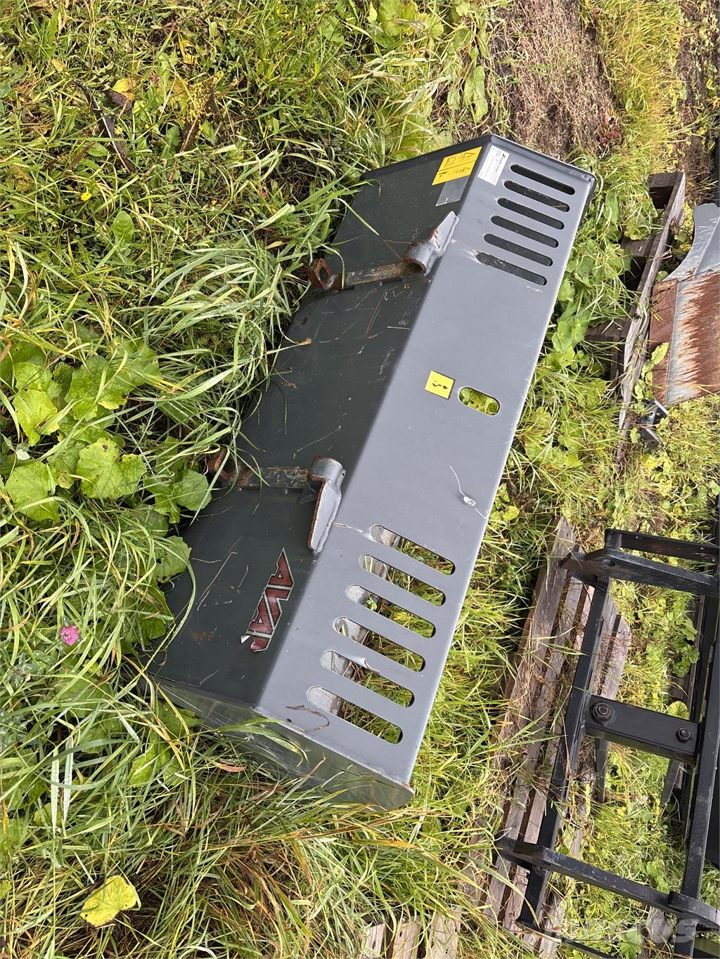 Avant Lättmaterialskopa Avant 130 滑移装载机