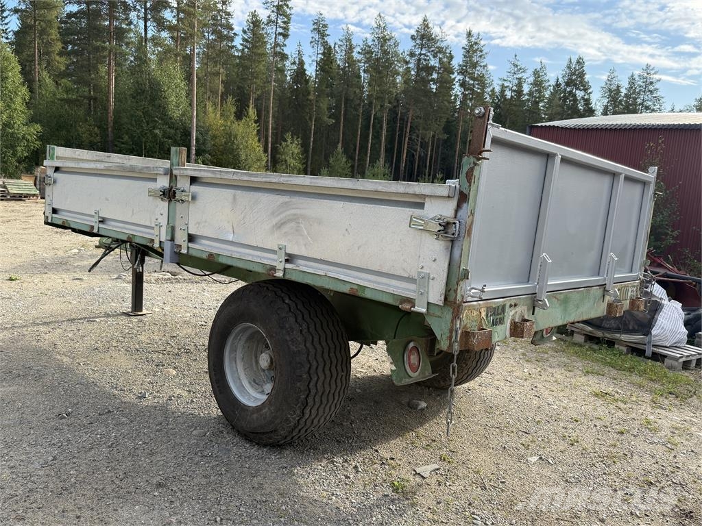 Bala TK 611 Bendrosios paskirties priekabos