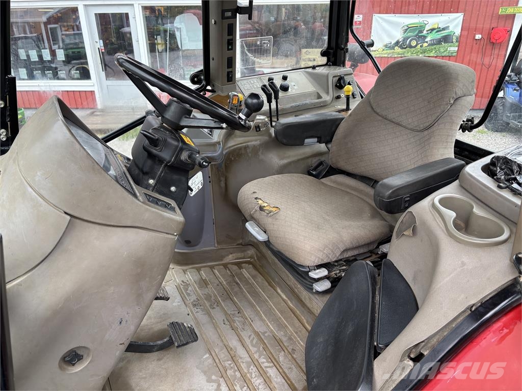 Case IH MAXXUM MXM120 Tractoare