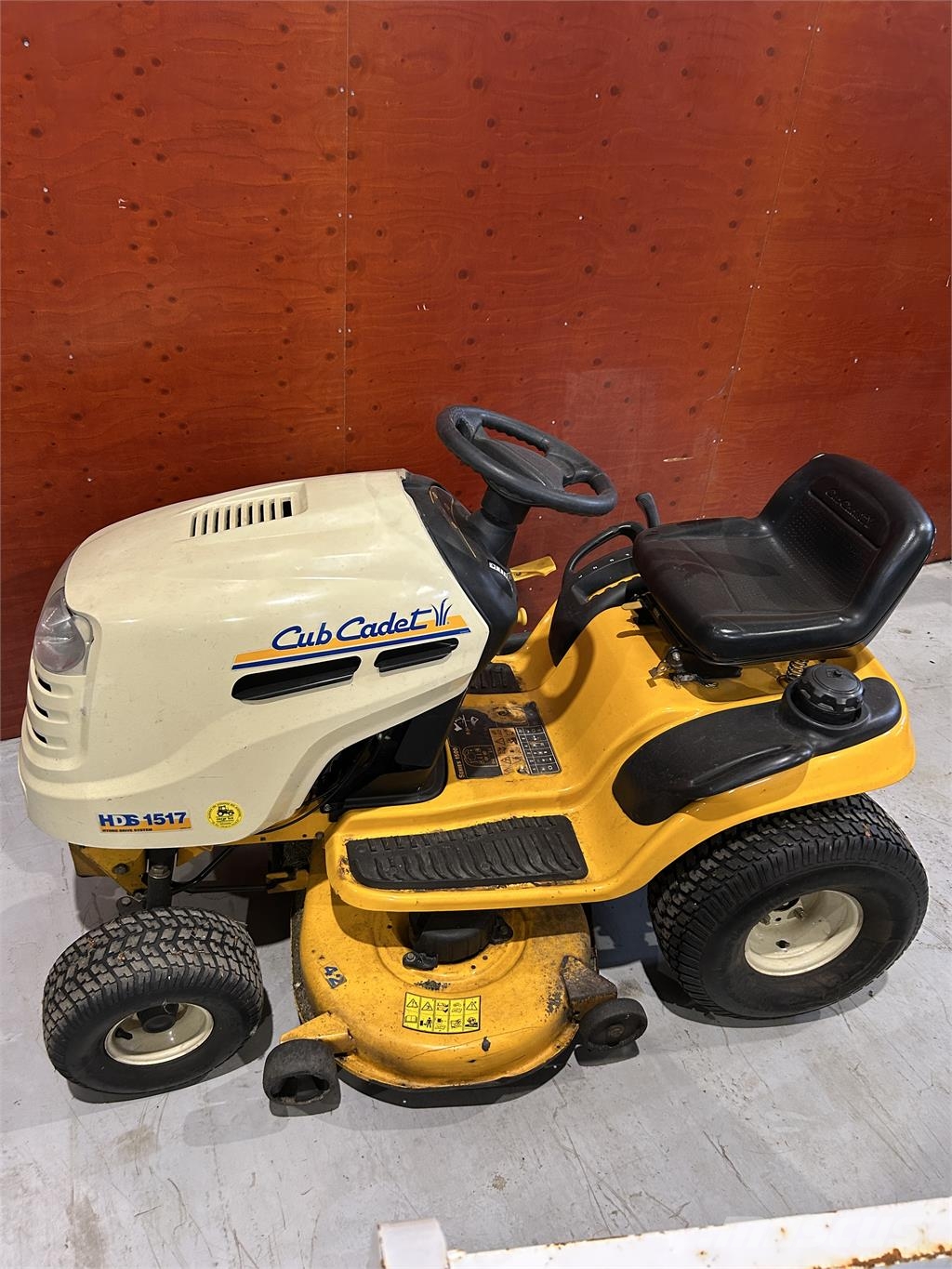 Cub Cadet 1517 ROTORMASKIN Nega okolice - drugo