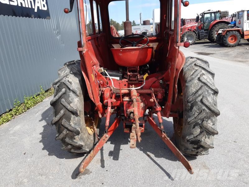 David Brown 850 LASTARE SKOPA Traktory