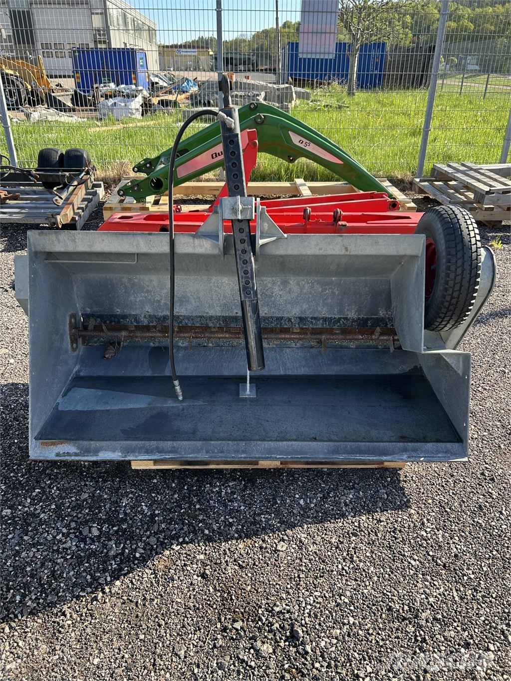 Fjärås 850/1800 SANDSPRIDARE Hiekan- ja suolanlevittimet