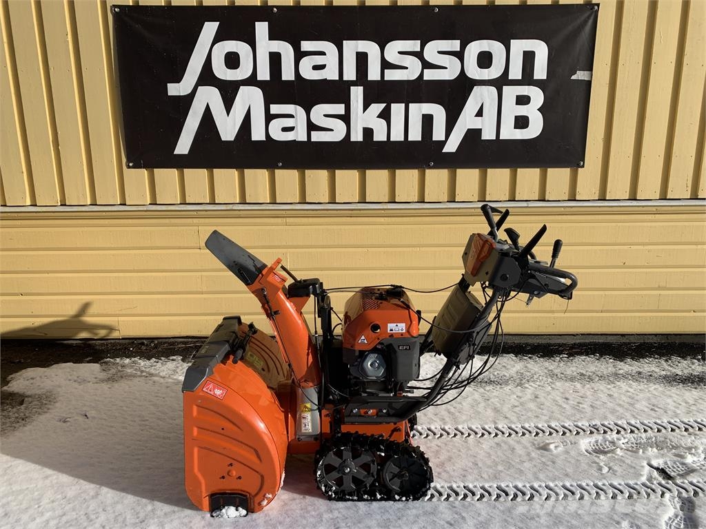 Husqvarna SNÖSLUNGA 430T Mauriņa traktors