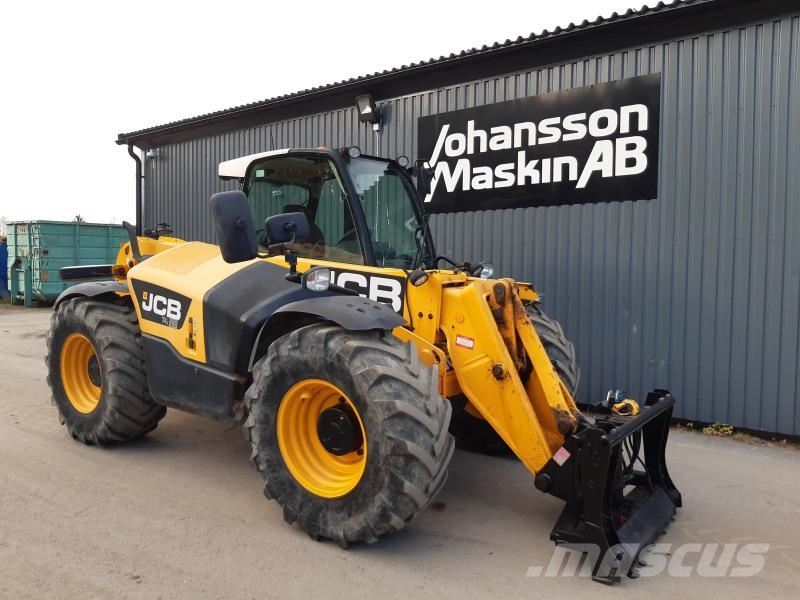 JCB 531-70 TELESKOPLASTARE لوادر بعجل