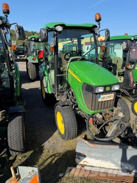 John Deere 3720 KOMPAKTTRAKTOR Manji traktori