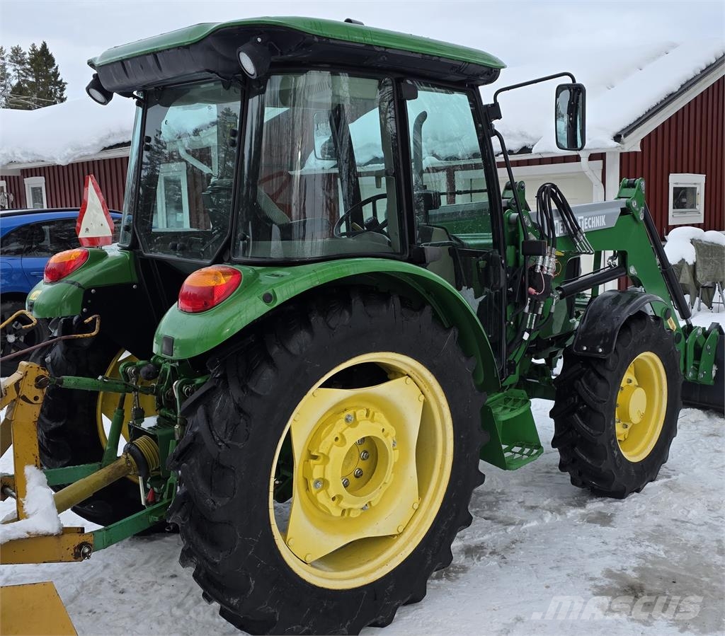John Deere 5075E Traktoren