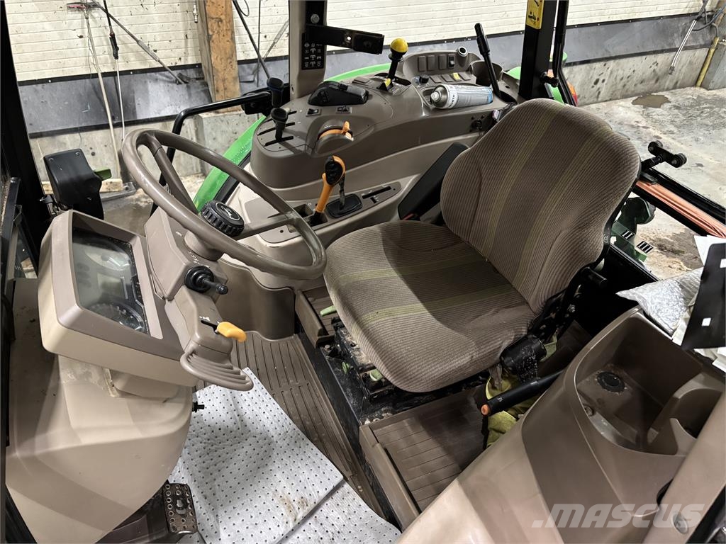 John Deere 5100R 트랙터