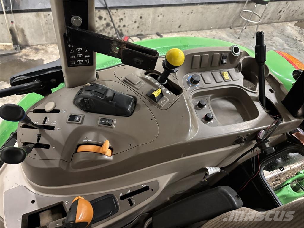 John Deere 5100R 트랙터