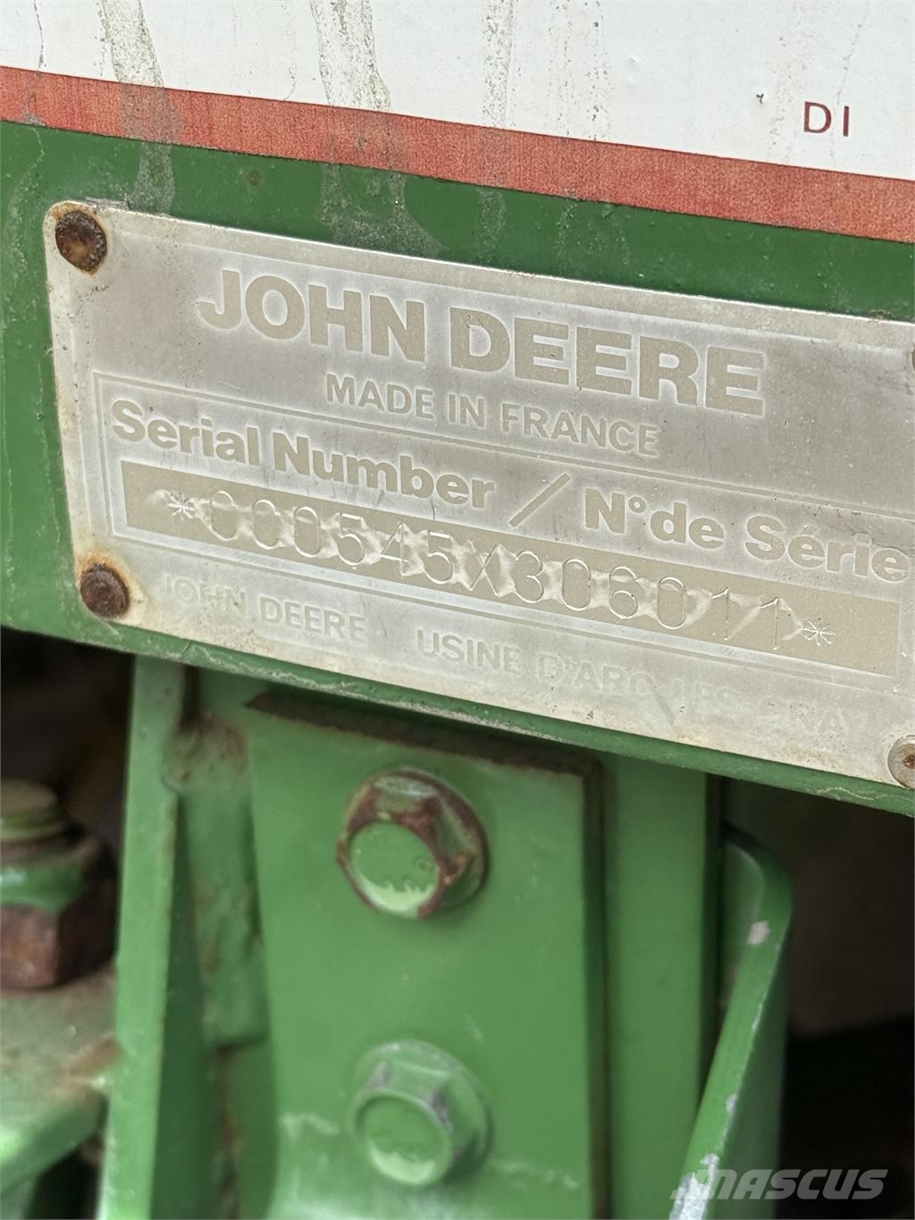 John Deere 545 rundbalspress ماكينات وملحقات تسميد أخرى