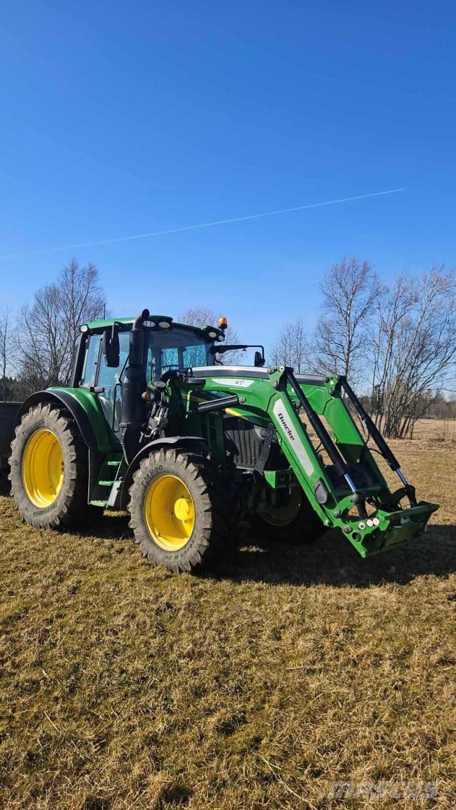 John Deere 6110M AP TRAKTOR STEPNOSE Trattori