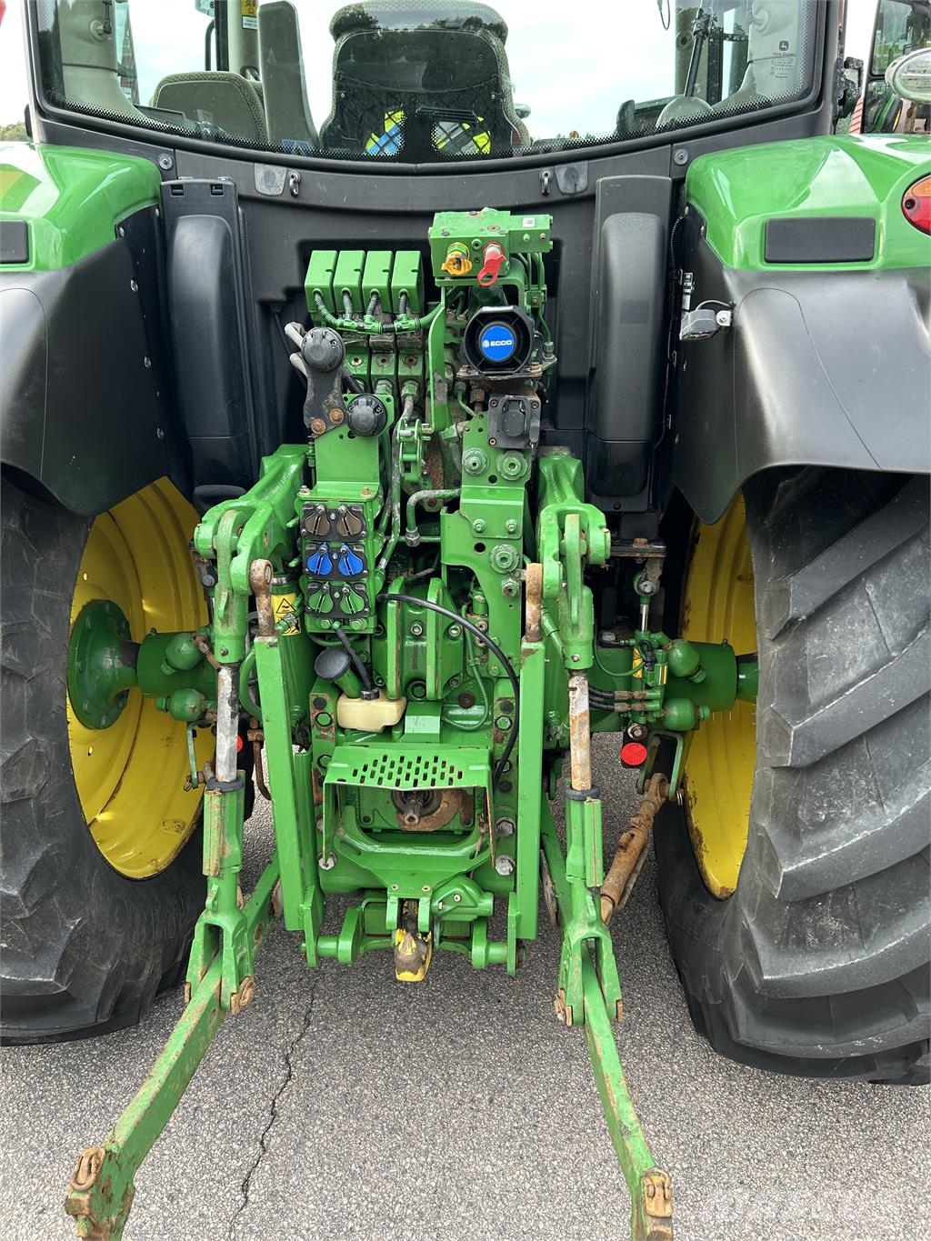 John Deere 6130R AP TRAKTOR 50 KM FR.LYFT Traktorer
