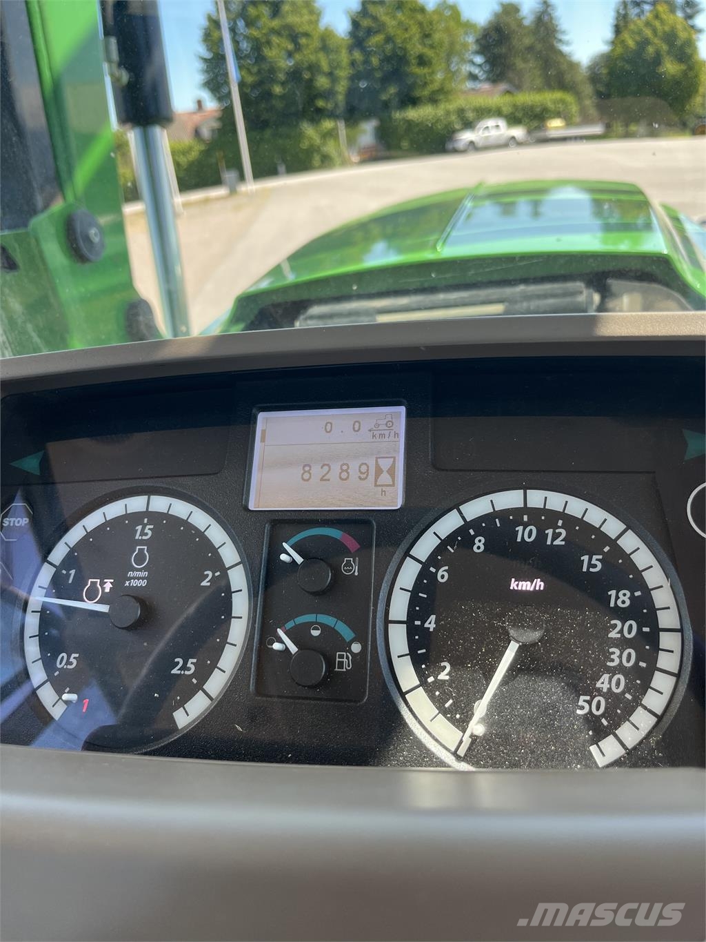 John Deere 6150M الجرارات