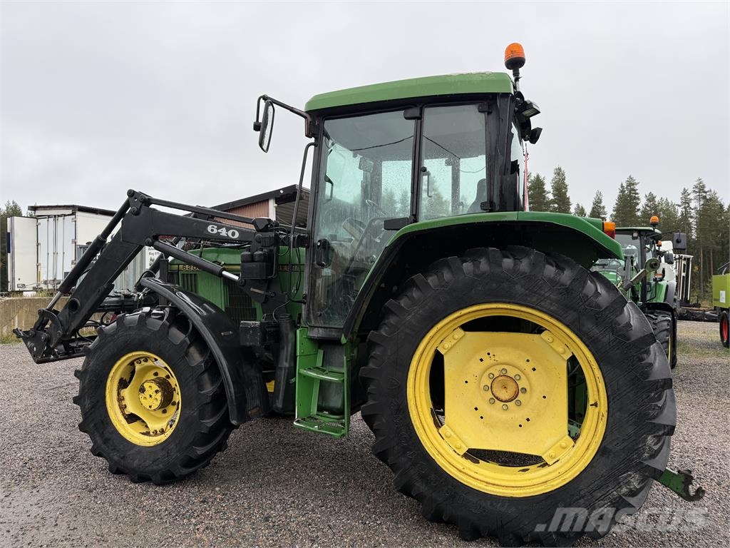 John Deere 6200 الجرارات