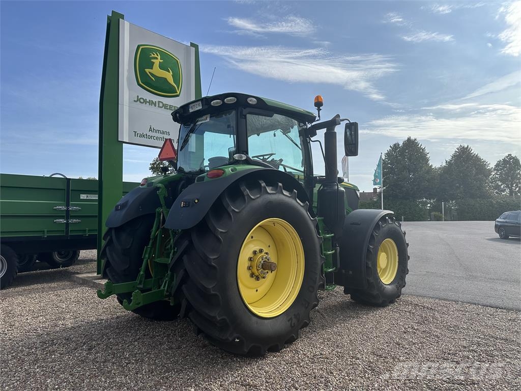John Deere 6215R Tratores Agrícolas usados
