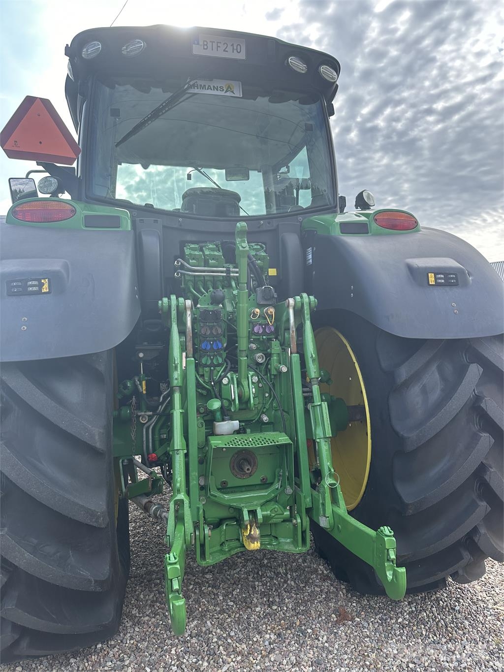 John Deere 6215R Tratores Agrícolas usados