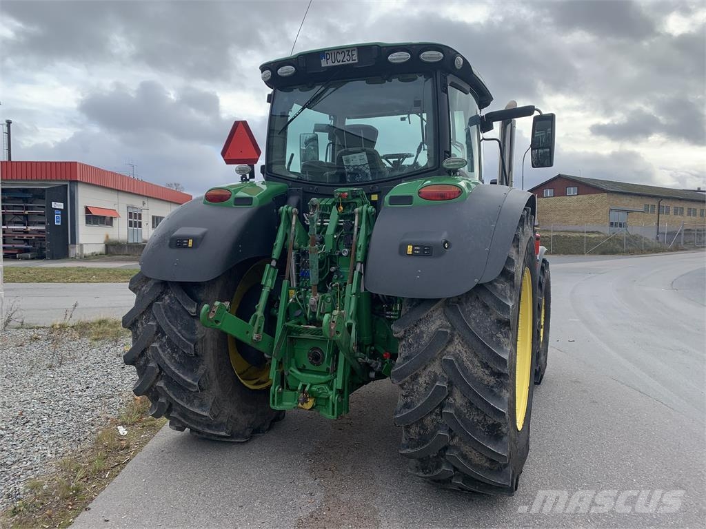 John Deere 6215R Tratores Agrícolas usados