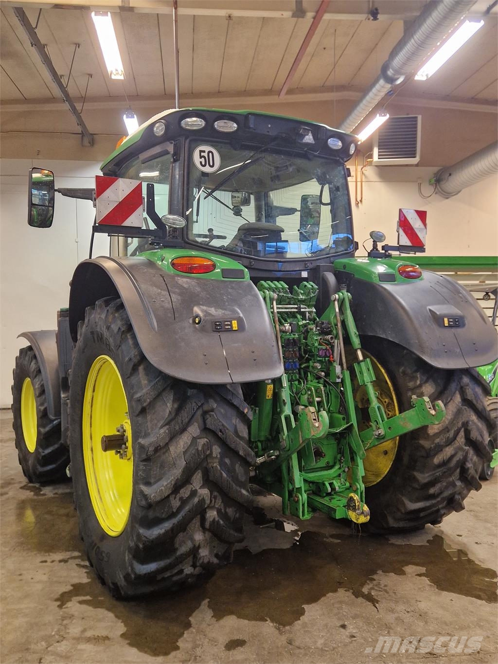 John Deere 6215R Tratores Agrícolas usados