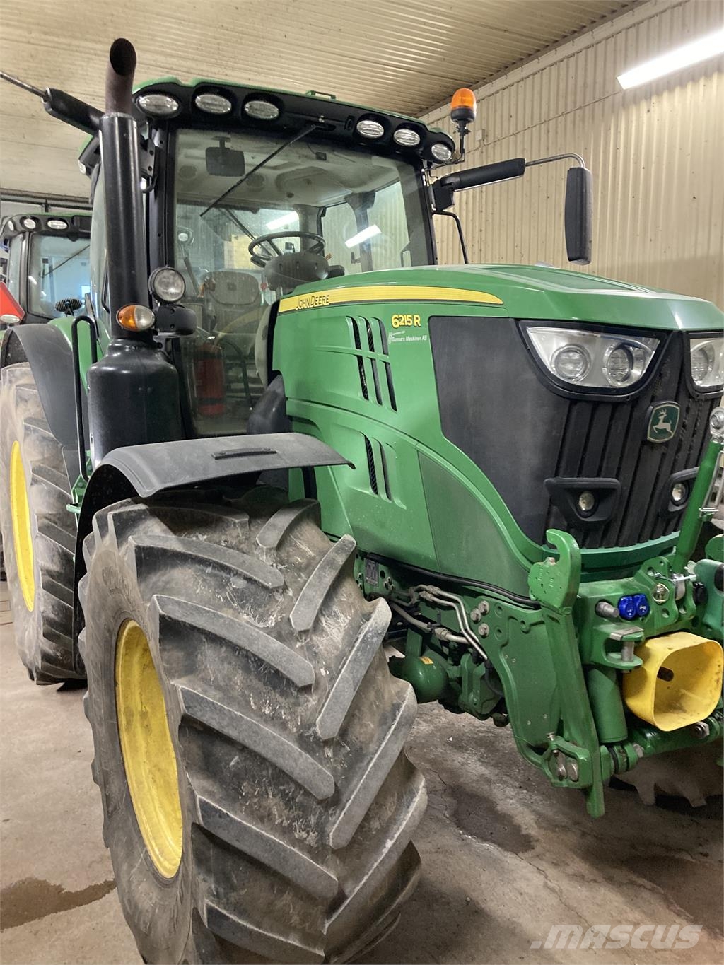 John Deere 6215R AP TRAKTOR FR.LYFT PTO Trattori