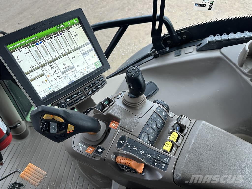 John Deere 6250R الجرارات