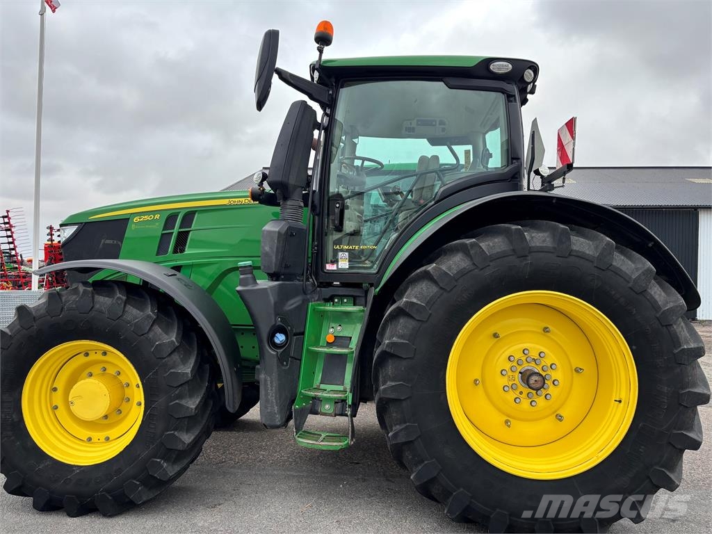 John Deere 6250R TRAKTOR الجرارات