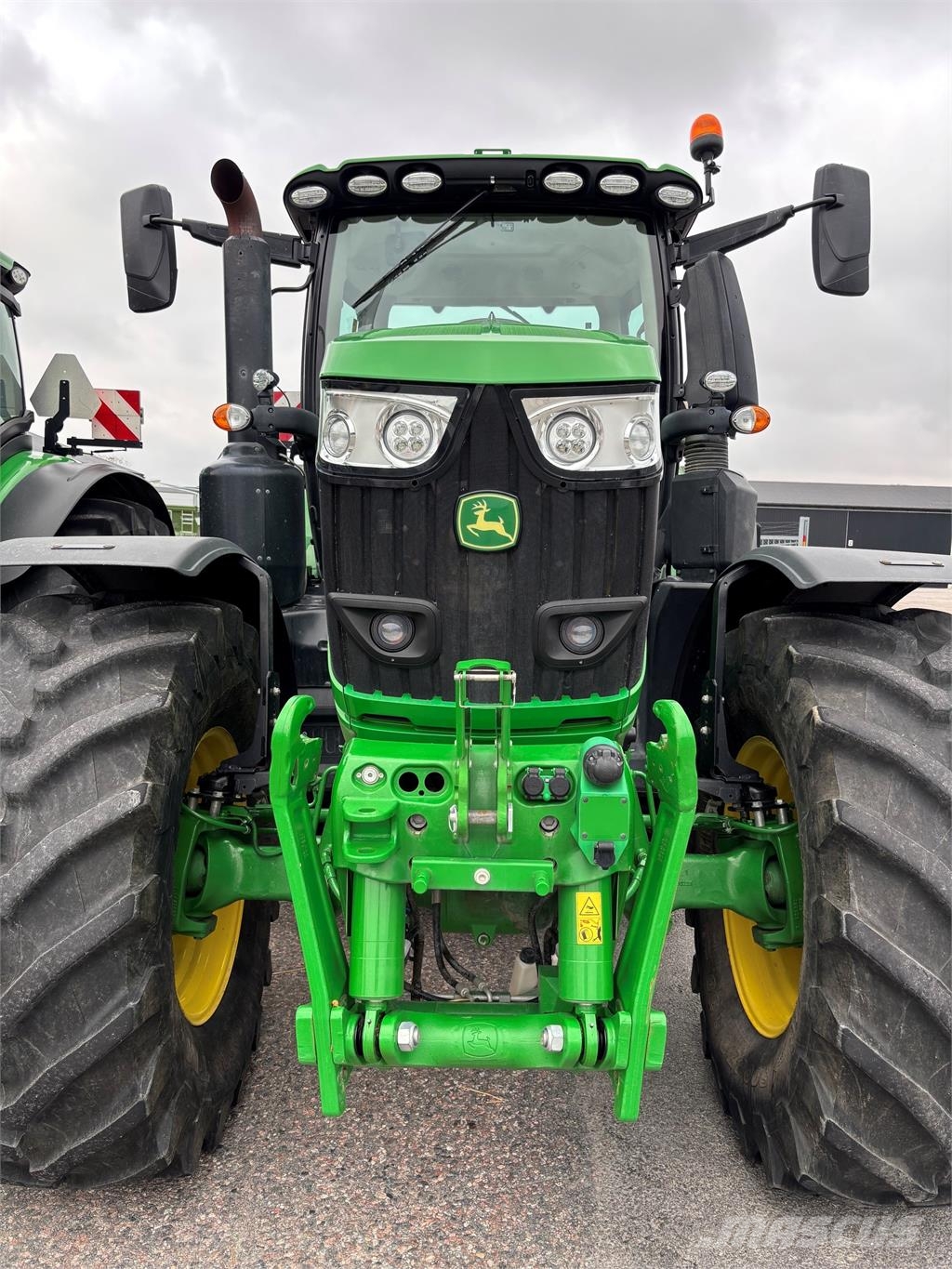John Deere 6250R TRAKTOR الجرارات