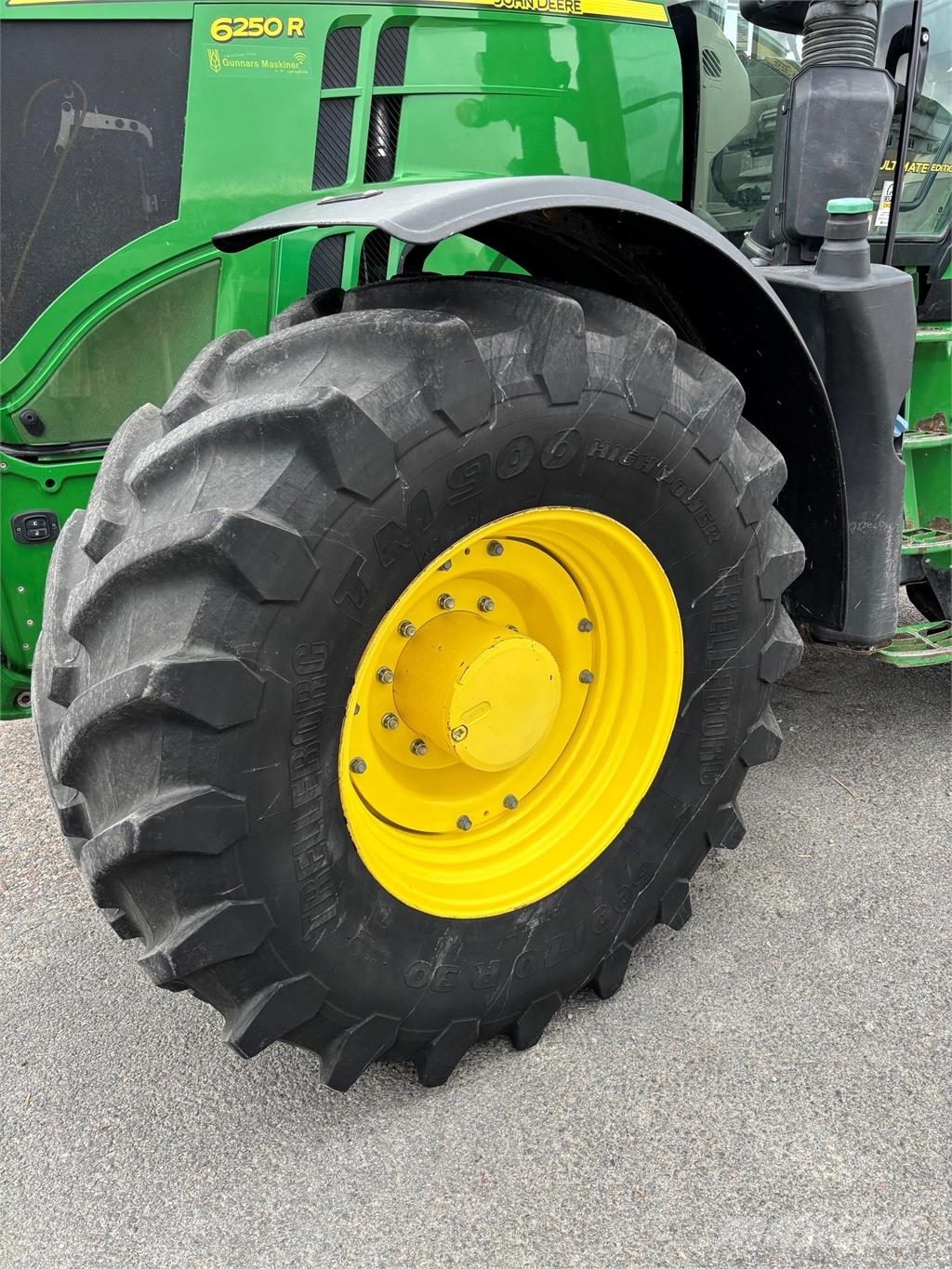 John Deere 6250R TRAKTOR الجرارات