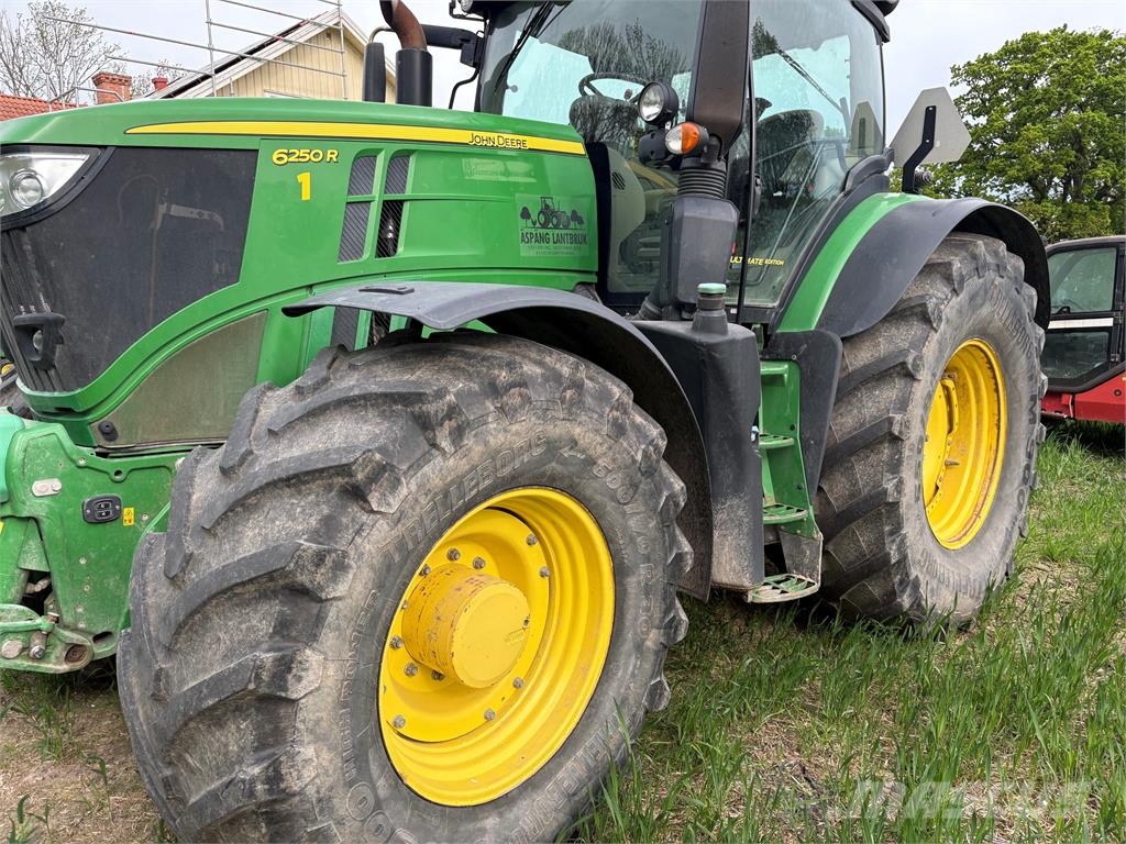John Deere 6250R TRAKTOR Traktorji