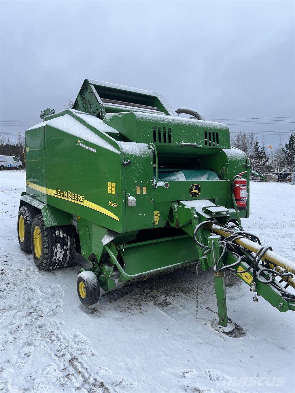 John Deere 678 Rundbalspress Muu silokoristustehnika
