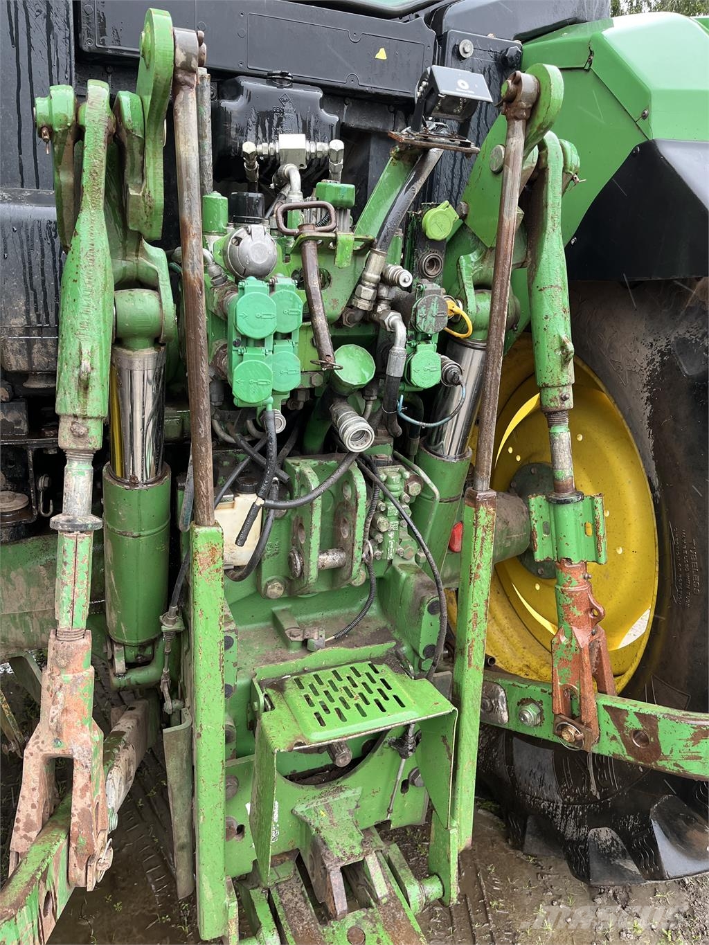 John Deere 6810 PQ+ TRAKTOR Tractors