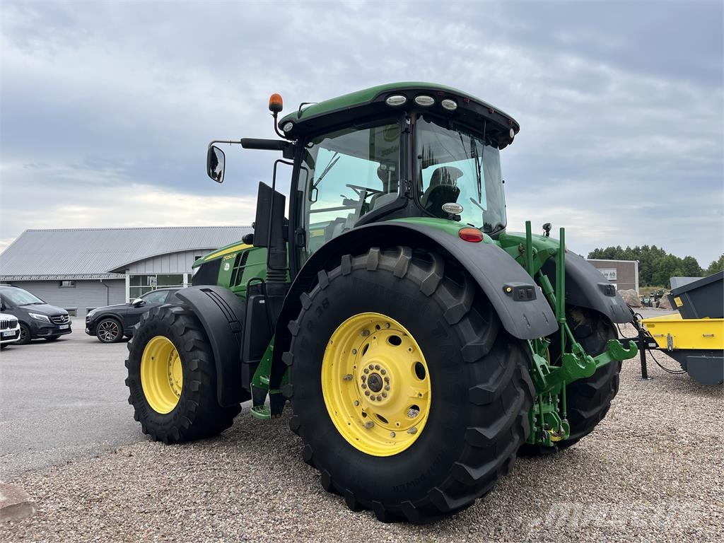 John Deere 7250R Tractors