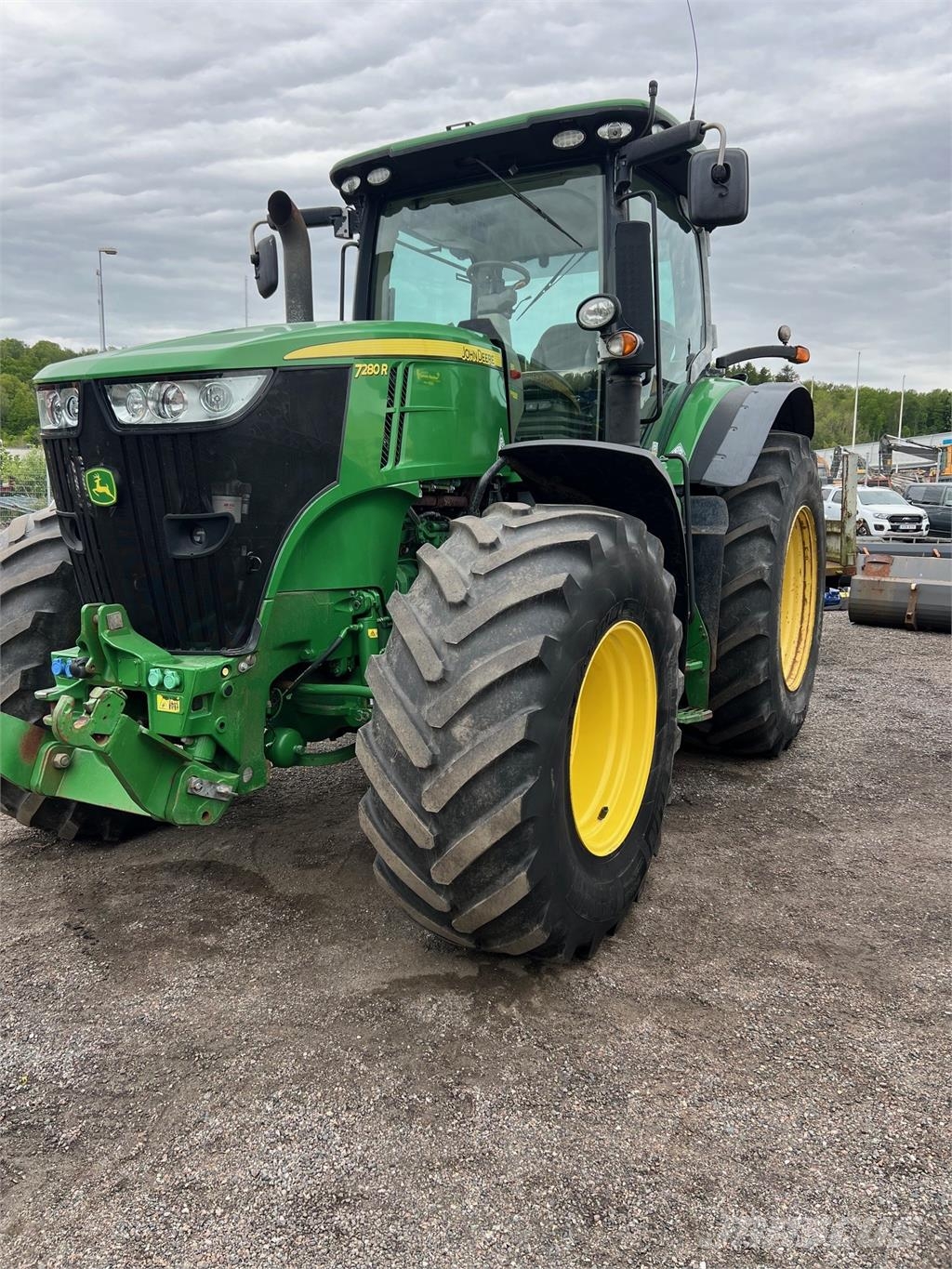 John Deere 7280R TRAKTOR FR.LYFT Traktorji