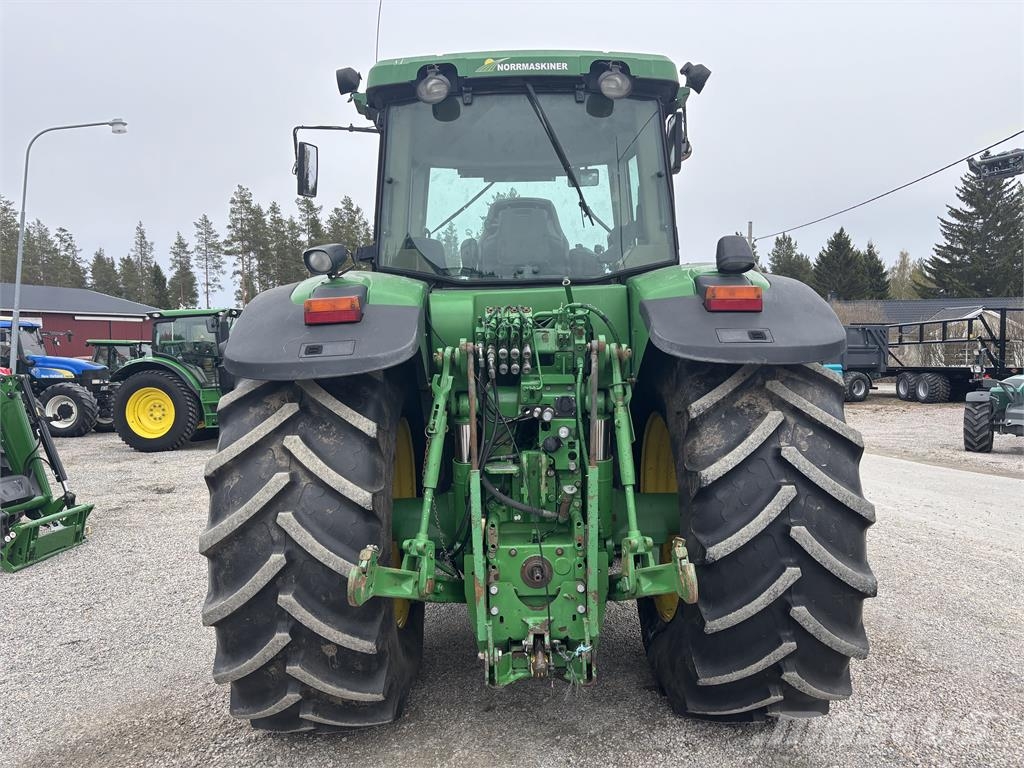 John Deere 7820 트랙터