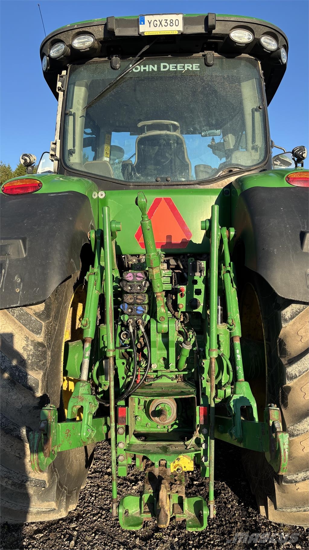 John Deere 8320R E23 TRAKTOR Tractors