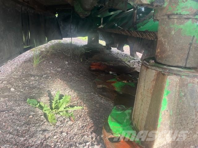 John Deere F310R FRONTKROSS Mähwerke