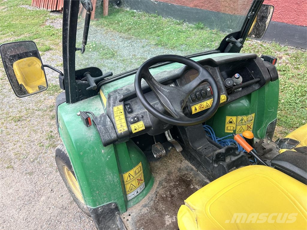 John Deere HPX815E GATOR Visureigiai