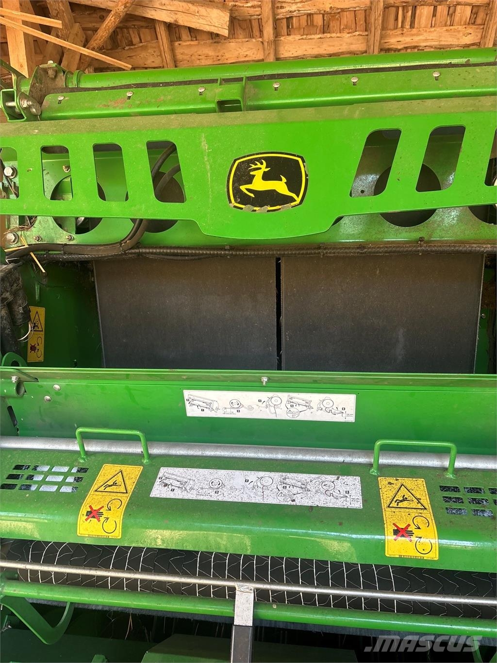 John Deere V461R RUNDBALSPRESS 13 KNIVAR Round balers