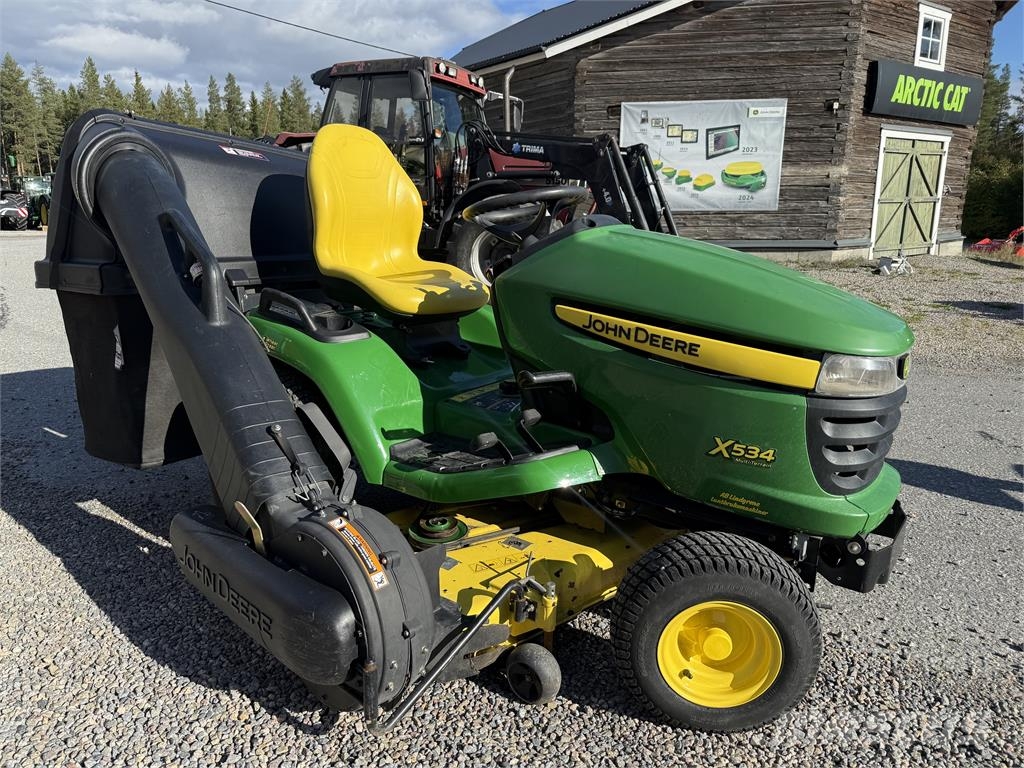 John Deere X534 Murutraktorid