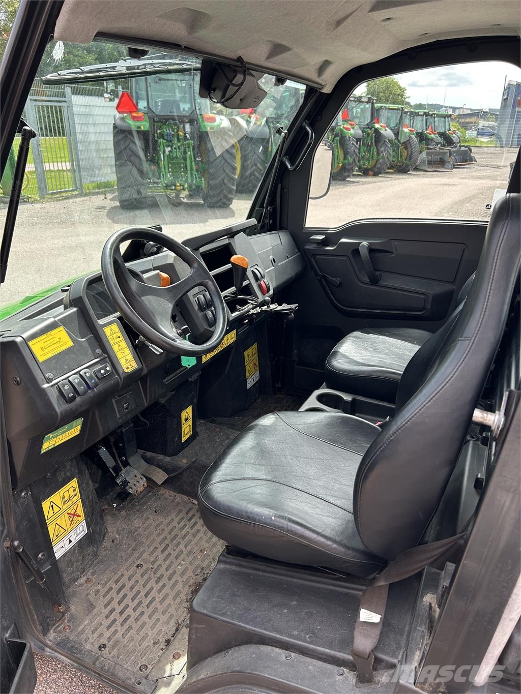 John Deere XUV865M GATOR Квадроциклы