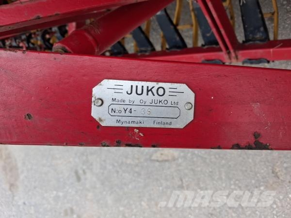 Juko SÅMASKIN MED FRÖLÅDA 2,5M Drugi stroji in priključki za setev in sajenje