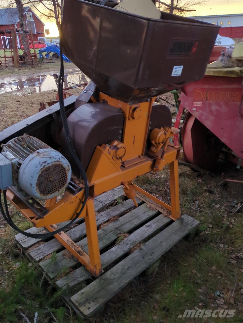 Junkkari 10HK SPANNMÅLSKROSS Інше тваринницьке обладнання