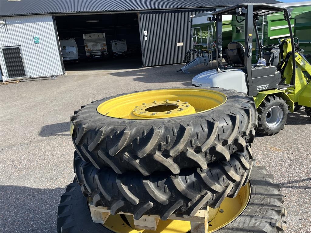 Kleber 300/95X50 270/95X38 RADODLING Gume, točkovi i felne
