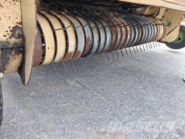 Krone 130 RUNDBALSPRESS Balirke (okrogle bale)