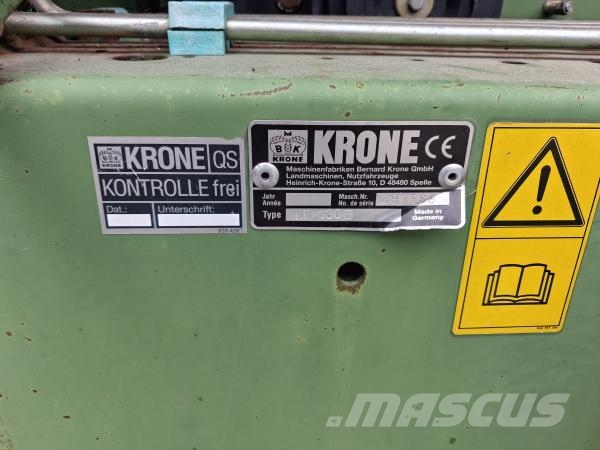 Krone 130 RUNDBALSPRESS Balirke (okrogle bale)