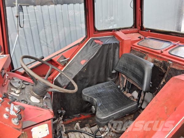 Massey Ferguson 168 BERGSJÖ 810 LASTARE Traktoren