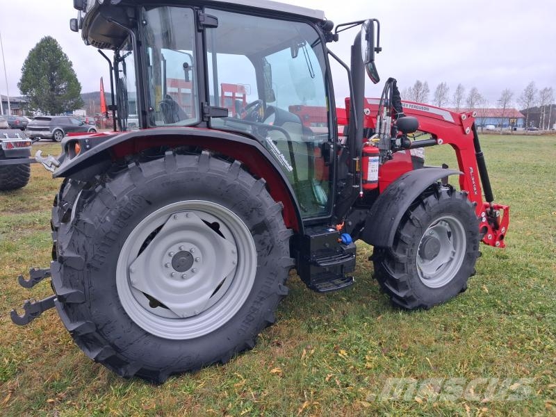 Massey Ferguson 4708M DYNA 2 2 Traktorji