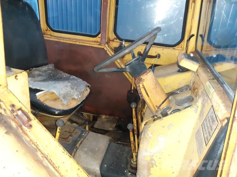 Massey Ferguson 50R TRAKTORGR لوادر بعجل